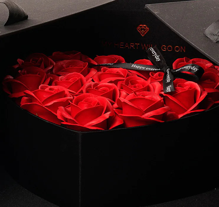 Luxury Rose Flower Gift Box – Heart Edition